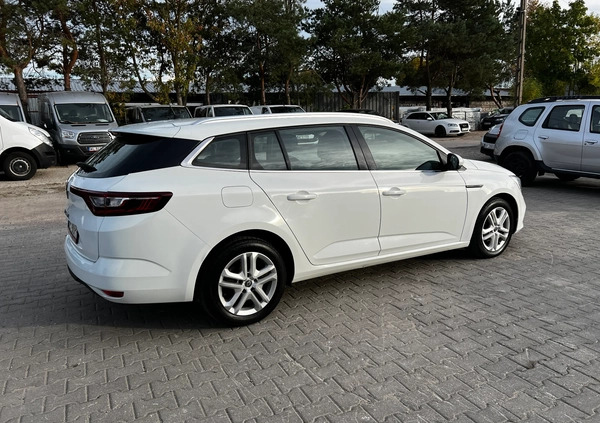 Renault Megane cena 36900 przebieg: 233914, rok produkcji 2016 z Moryń małe 326